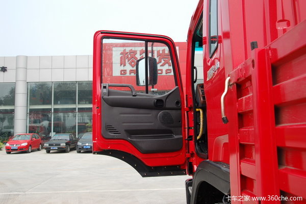 江淮 格尔发A5系列中卡 180马力 4X2 栏板载货车(HFC1132KR1K3)驾驶室图
