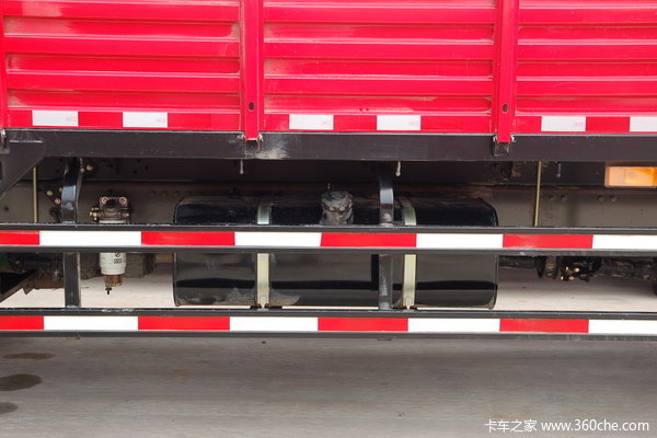 江淮 格尔发A5系列中卡 180马力 4X2 栏板载货车(HFC1132KR1K3)上装图（4/9）