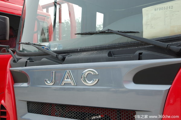 江淮 格尔发A5系列中卡 180马力 4X2 栏板载货车(HFC1132KR1K3)外观图（7/21）