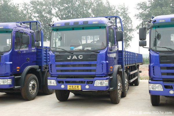 江淮 格尔发A3系列重卡 200马力 6X2 栏板载货车(厢长8.5米)(HFC1201KR1K3)