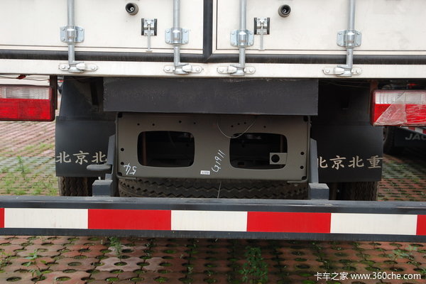 江淮 格尔发A3系列重卡 200马力 6X2 厢式载货车(HFC1201KR1K3)底盘图（12/24）