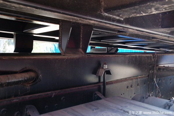 红岩 新大康重卡 290马力 6X4 自卸车(5.4米厢长)(CQ3254TMG384)底盘图（10/32）