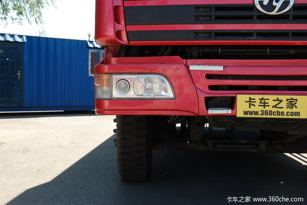 红岩 新大康重卡 290马力 6X4 自卸车(5.4米厢长)(CQ3254TMG384)外观图（8/24）