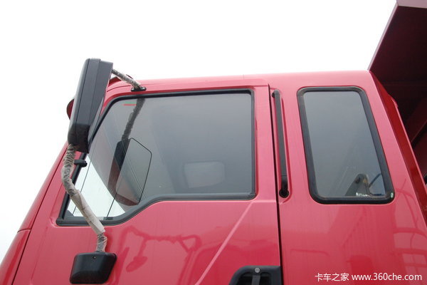 红岩 新大康重卡 290马力 8X4 自卸车(CQ3304TMG366)外观图（18/19）