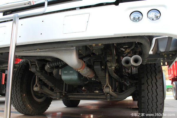 中国重汽 HOWO重卡 336马力 8X4 全铝制自卸车(QDZ3310ZH46W)底盘图（1/2）