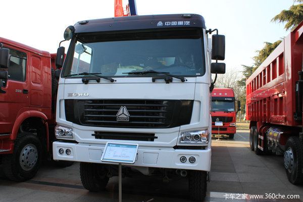 中国重汽 HOWO重卡 336马力 8X4 全铝制自卸车(QDZ3310ZH46W)外观图