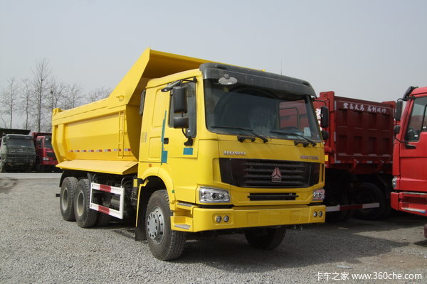 中国重汽 HOWO重卡 300马力 6X4 自卸车(ZZ3257N4947C1)外观图（3/3）
