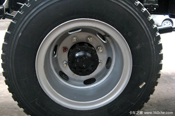 五十铃 FVR重卡 270马力 4X2 栏板载货车(FVR23)底盘图（1/22）