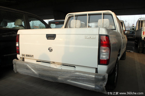 2011款郑州日产 东风锐骐 标准型 2.5L柴油 双排皮卡外观图（7/7）