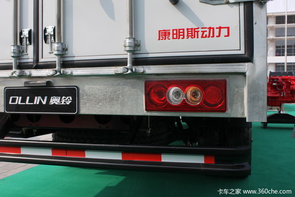 福田 奥铃CTX 154马力 4X2 4.75米排半厢式载货车(BJ5059VBCEA)上装图（7/11）