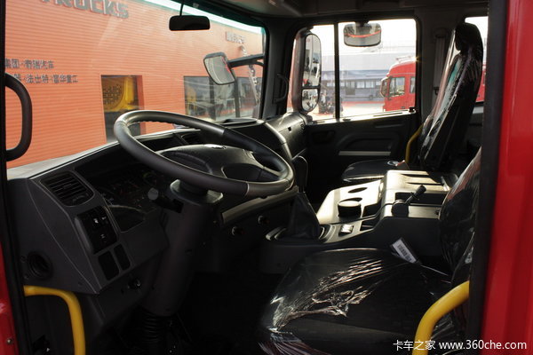 江淮 格尔发K系列重卡 310马力 8X4 载货车(底盘)(HFC1314K1R1LT)驾驶室图（4/23）