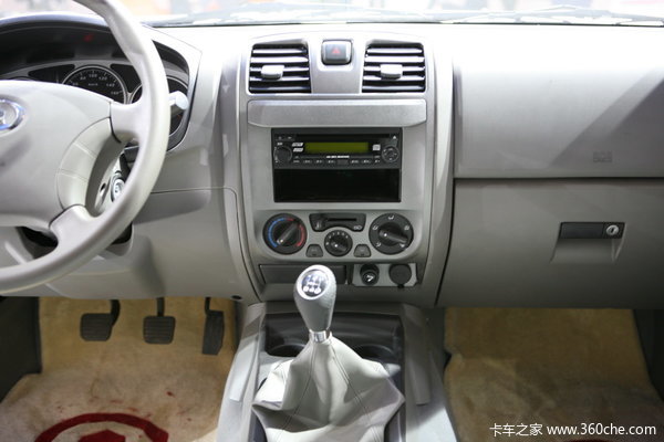 2011款长城 风骏5 超豪华型 商务版 2.4L汽油 大双排皮卡驾驶室图（5/26）