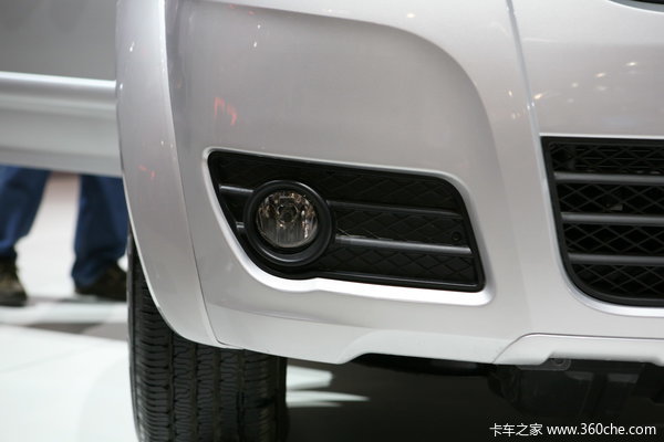 2011款长城 风骏5 超豪华型 商务版 2.4L汽油 大双排皮卡外观图（12/18）