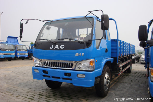 江淮 威铃 150马力 4X2 6.18米单排栏板载货车(HFC1082KD)