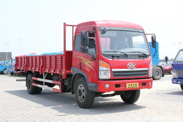 青岛解放 赛龙中卡 140马力 4X2 栏板载货车(2010款)(CA1145PK2L2AEA80)
