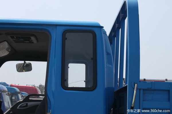 江淮 威铃II中卡 158马力 4X2 栏板载货车(HFC1162K1R1GZT)外观图（16/17）