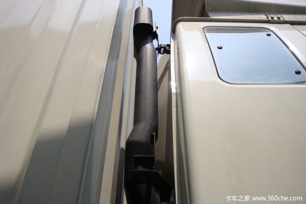 江铃 凯威中卡 156马力 4X2 排半厢式载货车(JX5090XXYXPRC2)上装图（4/4）