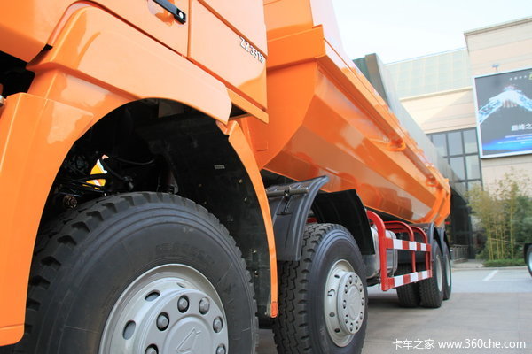 中国重汽 HOKA H7系重卡 340马力 8X4 自卸车上装图（3/4）
