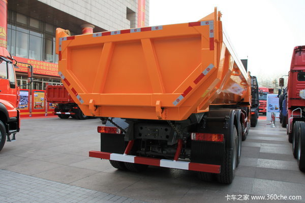 中国重汽 HOKA H7系重卡 340马力 8X4 自卸车上装图（2/4）