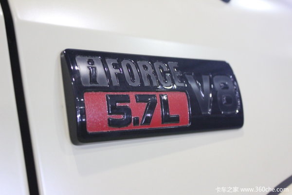 丰田 坦途5700 4.7L柴油 四驱 双排皮卡外观图（9/15）