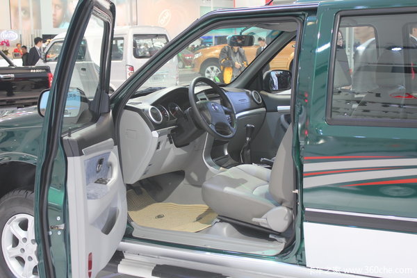 2009款广汽吉奥 财运100系列 标准型 2.3L汽油 双排皮卡驾驶室图（3/5）