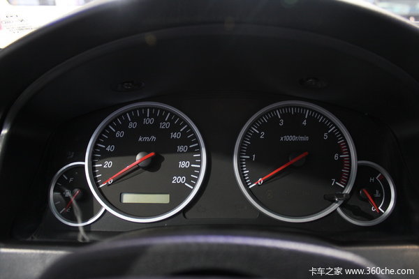 广汽吉奥 财运500系列 2.3L汽油 双排皮卡驾驶室图（13/14）
