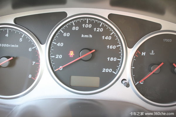 2013款长城 风骏5 商务版 精英型 2.4L汽油 小双排皮卡驾驶室图（10/35）