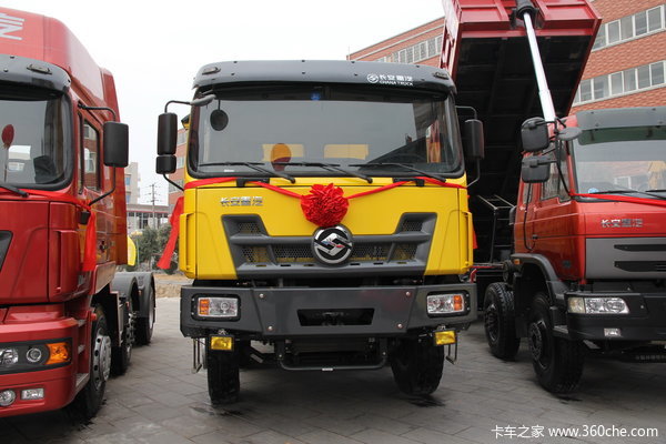 江铃重汽 远威重卡 260马力 8X4 自卸车(SXQ3310G5D)外观图