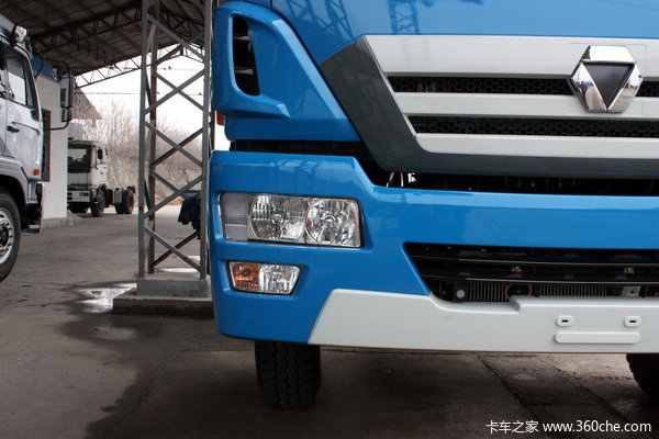 徐工 瑞龙重卡 220马力 6X2 栏板载货车(NXG1251D3PL1)外观图（6/7）