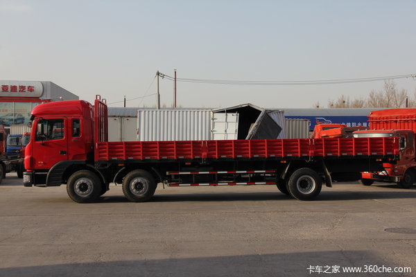 江淮 格尔发A5系列重卡 200马力 6X2 栏板载货车(HFC1202KR1K3)外观图（6/12）