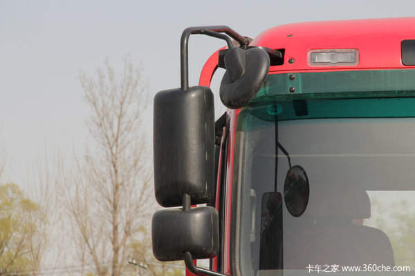江淮 格尔发A5系列重卡 240马力 8X4 栏板载货车(HFC1314KR1T)外观图（10/14）