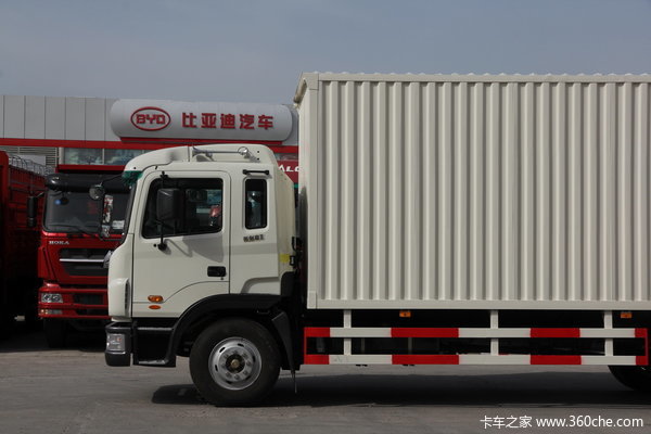 江淮 格尔发A5系列中卡 150马力 4X2 厢式载货车(HFC5162XXYK1R1T)(亮剑者II中卡)外观图（5/22）