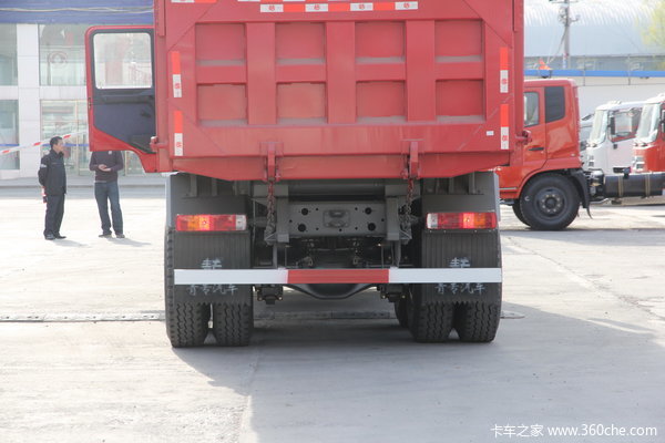 中国重汽 HOKA H7系重卡 336马力 6X4 自卸车(ZZ3253N3841C)底盘图（30/33）