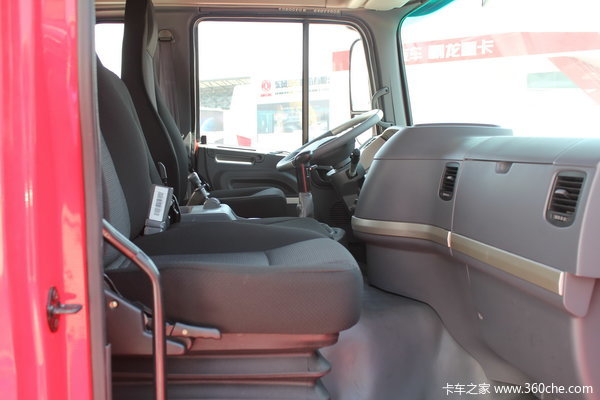 江淮 格尔发K系列重卡 290马力 8X4 载货车(底盘)(HFC1314K1R1LT)驾驶室图（3/20）
