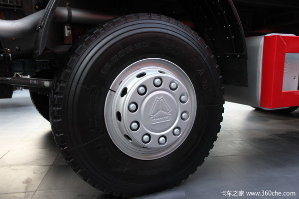 中国重汽 HOWO重卡 336马力 8X4 自卸车(中长平顶)(ZZ3317N357C1)底盘图（15/20）