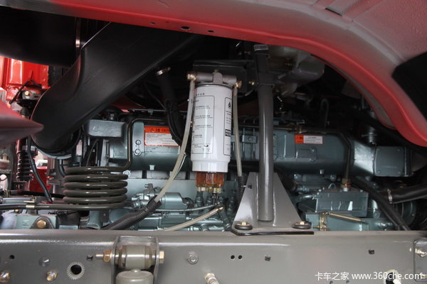 中国重汽 HOWO重卡 336马力 8X4 自卸车(中长平顶)(ZZ3317N357C1)底盘图