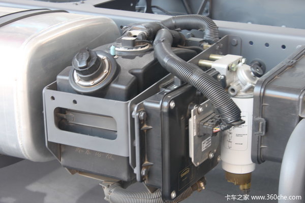 解放 J6L中卡 混合动力商用车底盘(CA1123P9N1)底盘图（6/16）