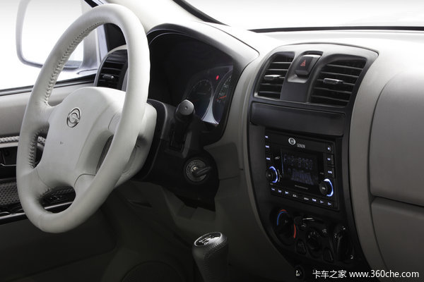 2009款广汽吉奥 财运500系列 标准型 2.8L柴油 双排皮卡驾驶室图（3/8）