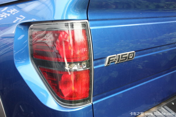 2011款福特 f-150系列 猛禽 5.4L汽油 四驱 双排皮卡外观图（14/15）