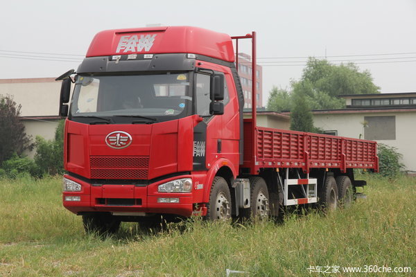 解放 J6M重卡 280马力 8X4 栏板载货车(CA1310P63K1L6T4E) 外观图