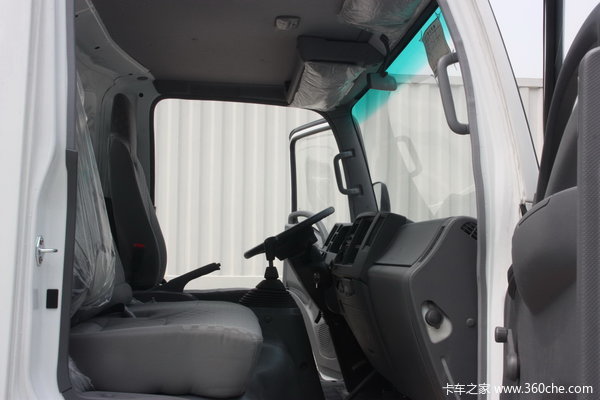 庆铃 700P系列中卡 175马力 4X2 栏板载货车(QL1100TMAR)驾驶室图（27/33）