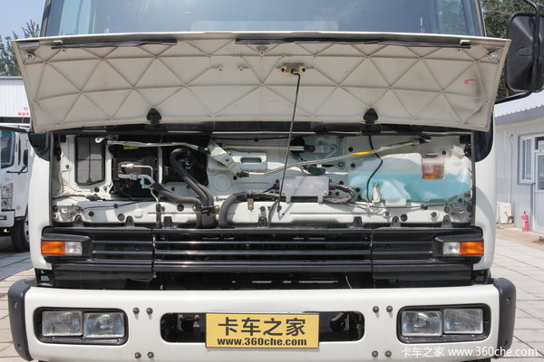 庆铃 FVR重卡 240马力 4X2 厢式载货车(QL5150XWQFRJ)外观图（22/35）