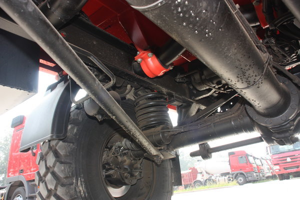 奔驰 Unimog系列 218马力 4X4 越野卡车(型号U4000)底盘图（36/50）