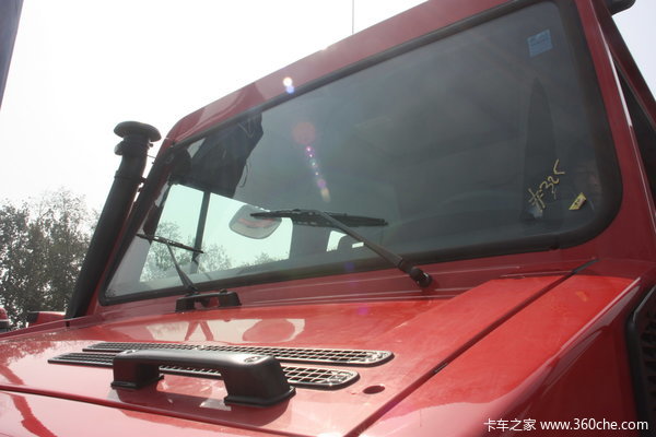 奔驰 Unimog系列 218马力 4X4 越野卡车(型号U4000)外观图（15/28）