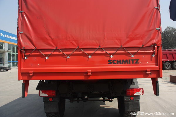 奔驰 Unimog系列 218马力 4X4 越野卡车(型号U4000)上装图