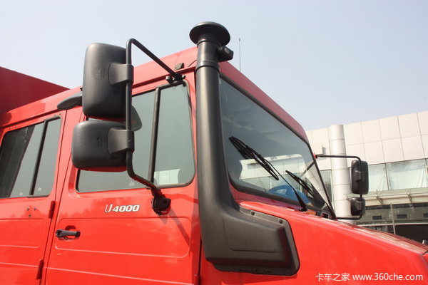 奔驰 Unimog系列 218马力 4X4 越野卡车(型号U4000)外观图（7/28）