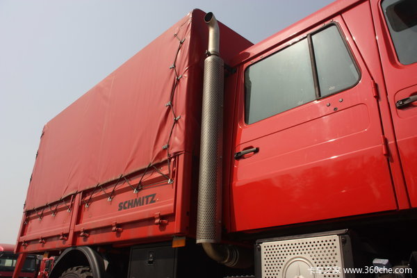 奔驰 Unimog系列 218马力 4X4 越野卡车(型号U4000)外观图（6/28）