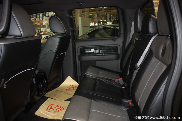 2011款福特 F-150系列 哈雷纪念版 6.2L汽油 四驱 双排皮卡驾驶室图（18/22）