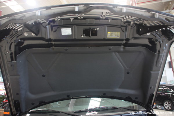 2011款福特 F-150系列 哈雷纪念版 6.2L汽油 四驱 双排皮卡底盘图（13/14）
