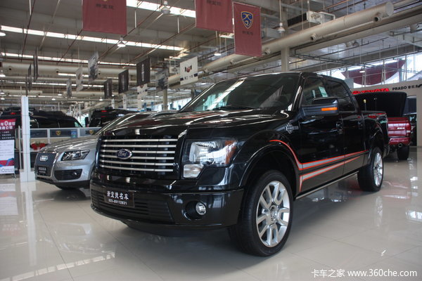 2011款福特 F-150系列 哈雷纪念版 6.2L汽油 四驱 双排皮卡外观图（3/20）